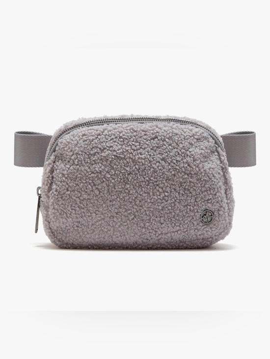 Pander Handbags - Everywhere Fleece Belt Bag 1L Cozy Sherpa Crossbody Bag in Light Gray NWT